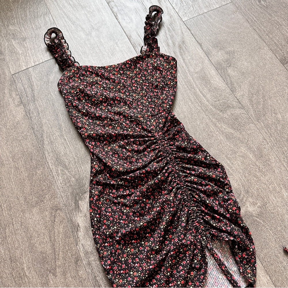Windsor Floral Ruched Mini Dress - Picture 2 of 3